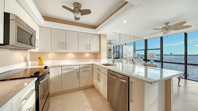 770 S PALM AVENUE 904, Sarasota, FL 34236