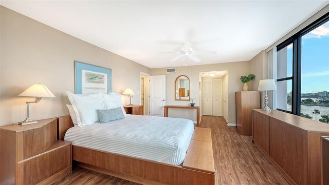 770 S PALM AVENUE 904, Sarasota, FL 34236