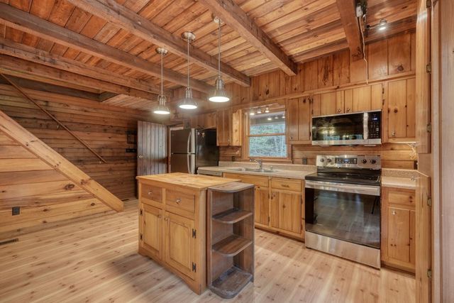 307 Mountain Creek Road, Blue Ridge, GA 30513