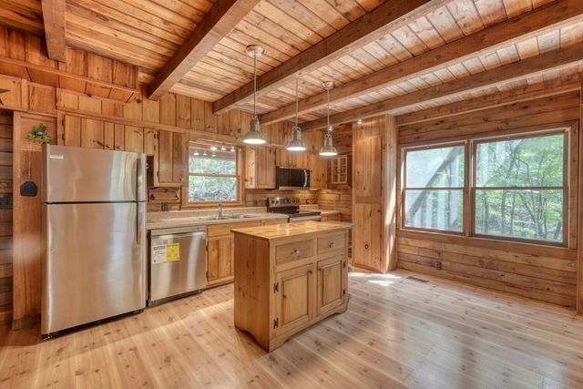 307 Mountain Creek Road, Blue Ridge, GA 30513