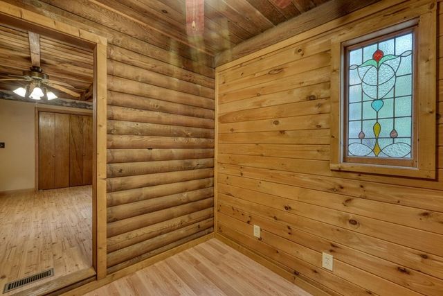 307 Mountain Creek Road, Blue Ridge, GA 30513