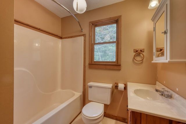 307 Mountain Creek Road, Blue Ridge, GA 30513