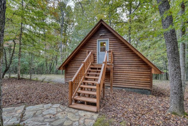 307 Mountain Creek Road, Blue Ridge, GA 30513