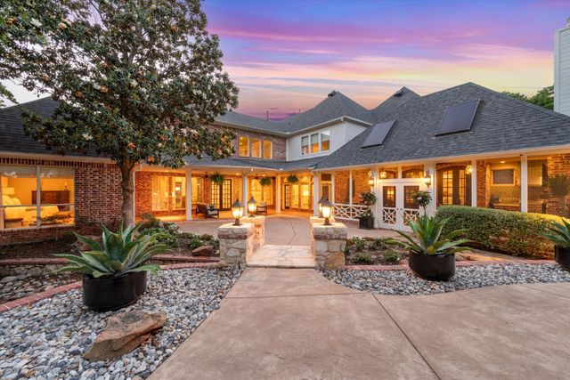 1225 Stanhope Court, Southlake, TX 76092