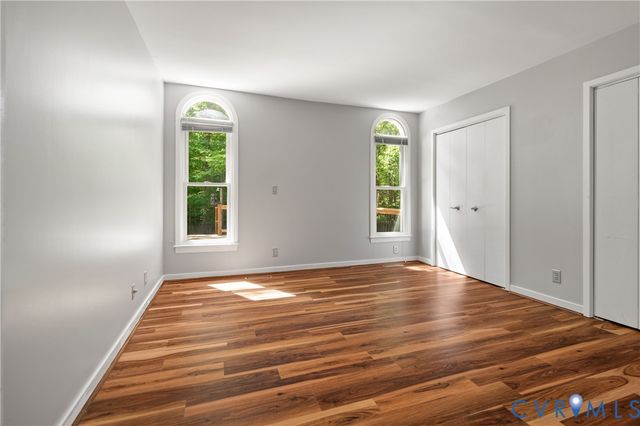 14401 Woods Walk Ln, Midlothian, VA 23112
