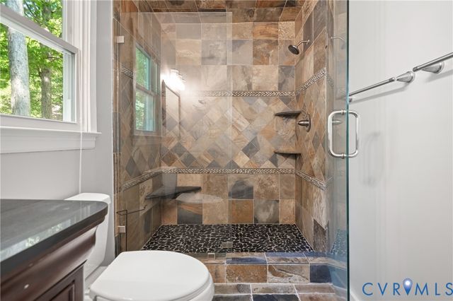 14401 Woods Walk Ln, Midlothian, VA 23112