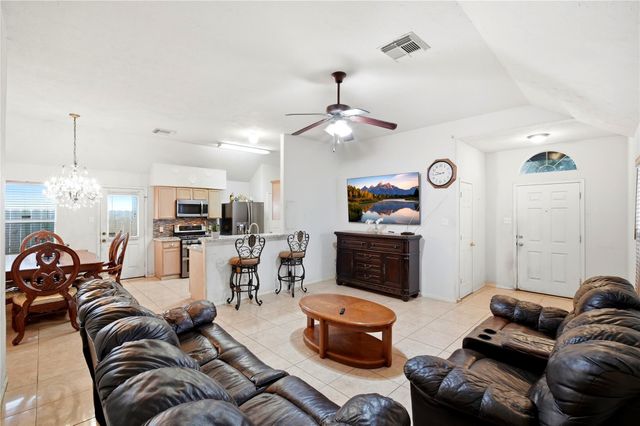 7207 Calcutta Spring Drive, Houston, TX 77083