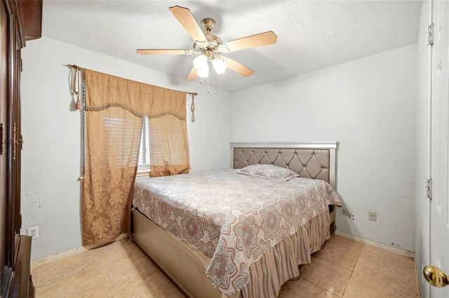 7207 Calcutta Spring Drive, Houston, TX 77083