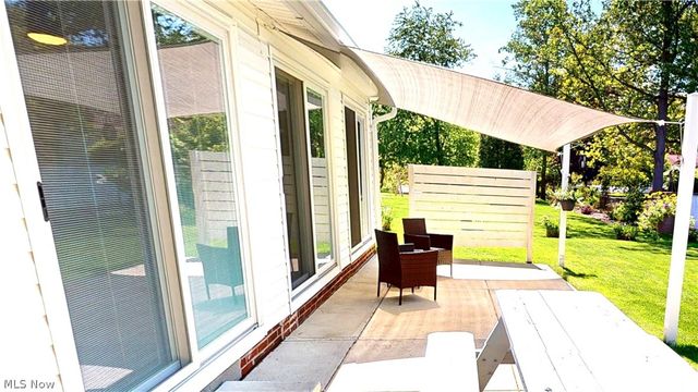 552 Vesely Court, Eastlake, OH 44095