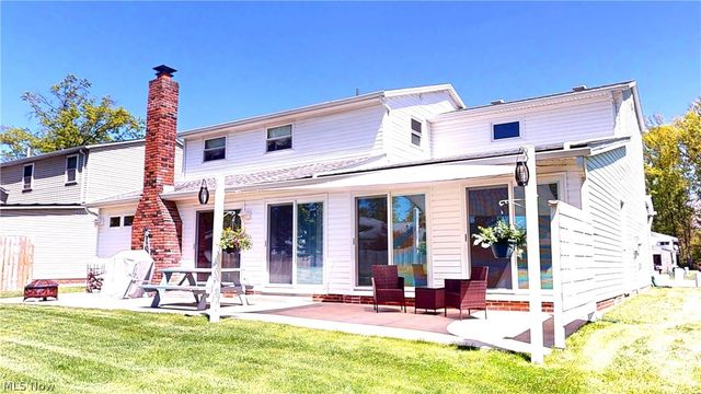 552 Vesely Court, Eastlake, OH 44095