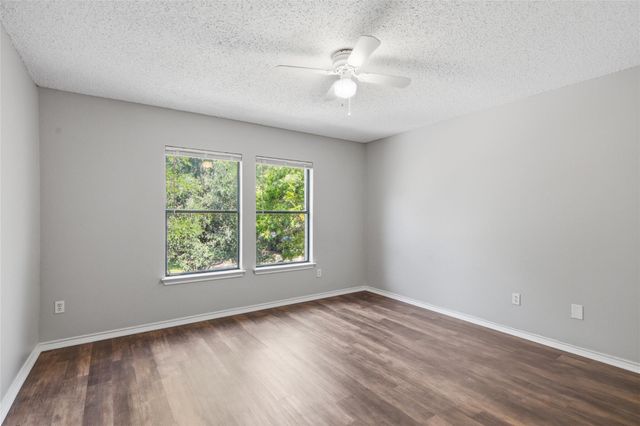 7900 Rosenberry DR, Austin, TX 78747