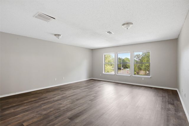 7900 Rosenberry DR, Austin, TX 78747