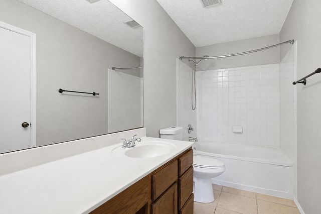 7900 Rosenberry DR, Austin, TX 78747