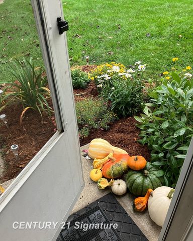 2140 Painted Post Drive, Flint Twp, MI 48433