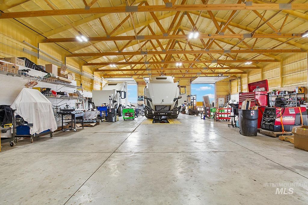 1989 Eldridge Ave, Twin Falls, ID 83301