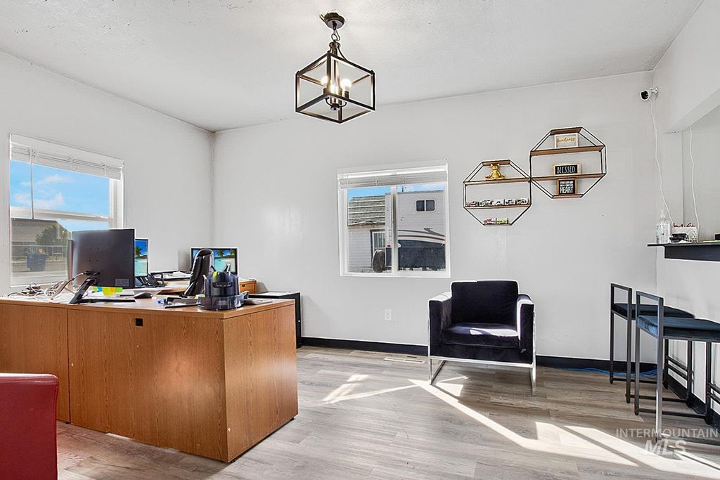 1989 Eldridge Ave, Twin Falls, ID 83301 photo 6