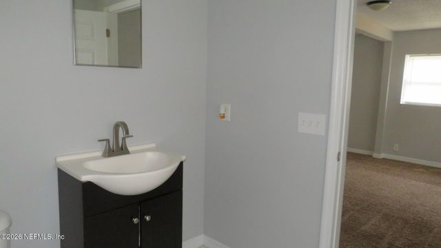 1647 DIBBLE Circle E, Jacksonville, FL 32246