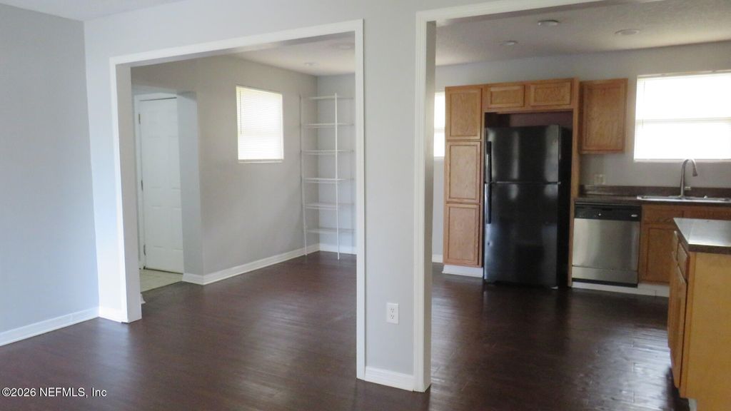 1647 DIBBLE Circle E, Jacksonville, FL 32246