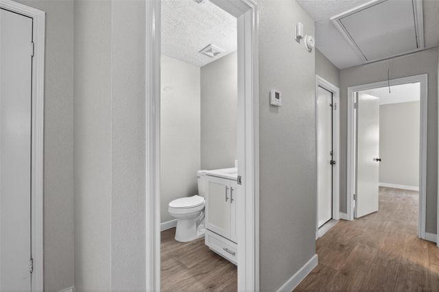 12534 Warrenwood Drive, Houston, TX 77066