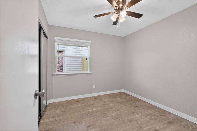 12534 Warrenwood Drive, Houston, TX 77066