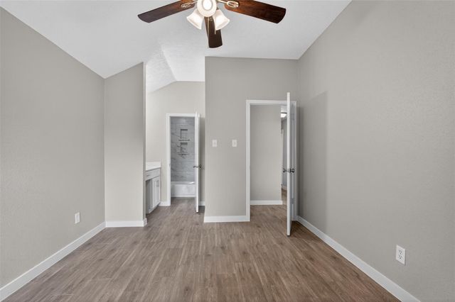 12534 Warrenwood Drive, Houston, TX 77066