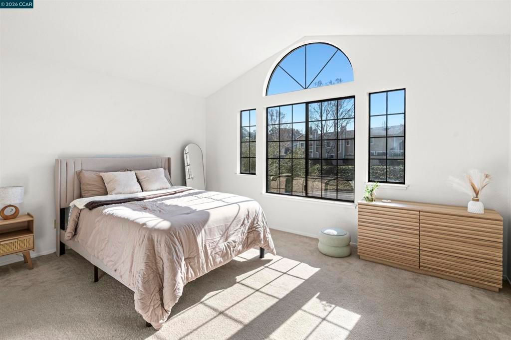 Image 10 of property listing at 1001 1001 Devonwood, Hercules, CA 94547