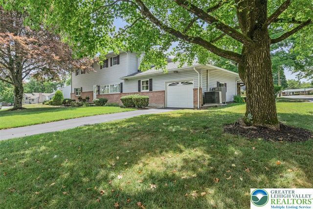 346 North 7th Street, Coopersburg Boro, PA 18036
