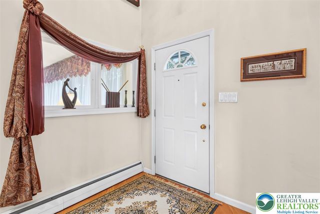 346 North 7th Street, Coopersburg Boro, PA 18036