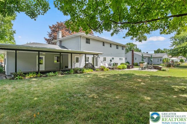 346 North 7th Street, Coopersburg Boro, PA 18036