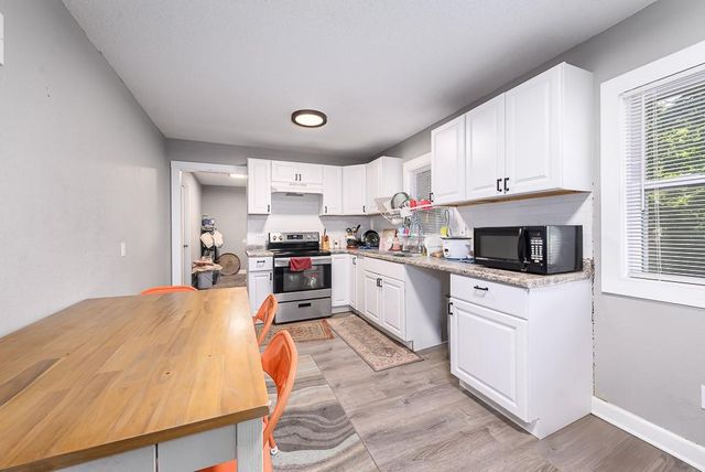 3055 N 32nd Street, Kansas City, KS 66104