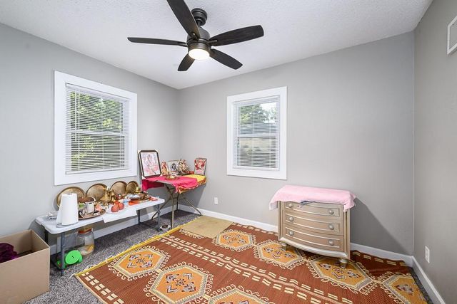 3055 N 32nd Street, Kansas City, KS 66104