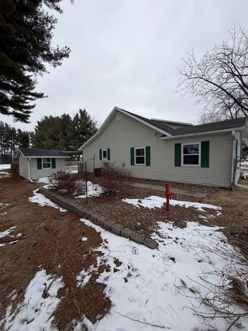 621 Dwight Street, Boscobel, WI 53805