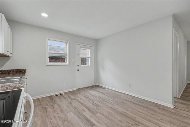 301 Montgomery Avenue, Wilmington, NC 28405