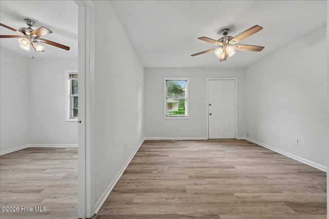 301 Montgomery Avenue, Wilmington, NC 28405