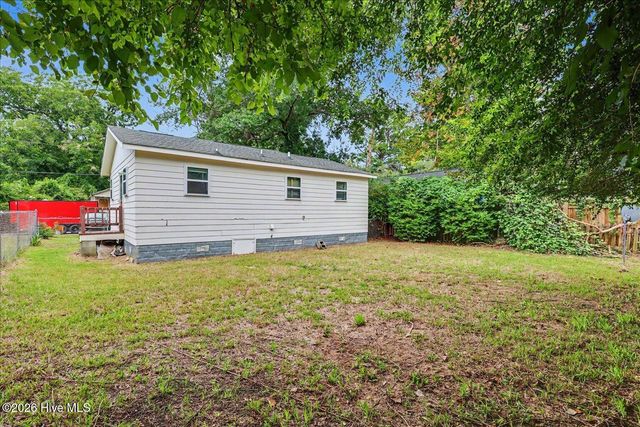 301 Montgomery Avenue, Wilmington, NC 28405