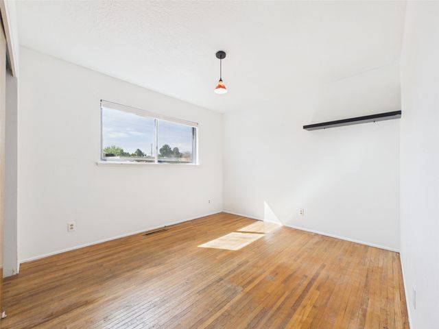 1009 San Lorenzo Drive, Santa Fe, NM 87505