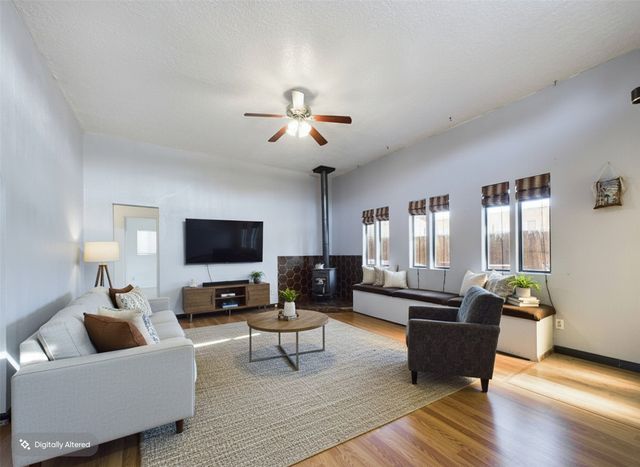 1009 San Lorenzo Drive, Santa Fe, NM 87505