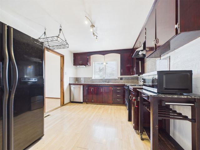 1009 San Lorenzo Drive, Santa Fe, NM 87505