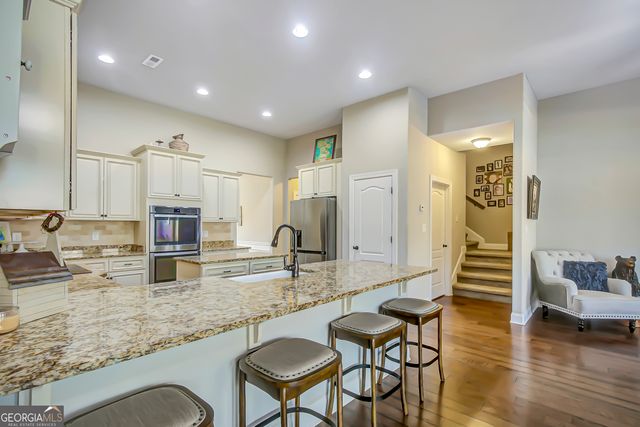 201 Country Lake Drive, Senoia, GA 30276