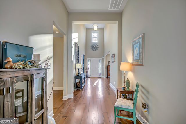 201 Country Lake Drive, Senoia, GA 30276