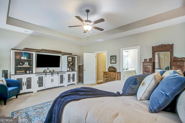 201 Country Lake Drive, Senoia, GA 30276