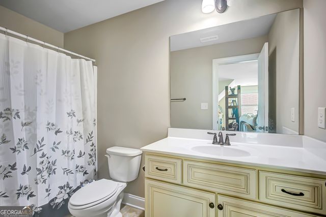 201 Country Lake Drive, Senoia, GA 30276