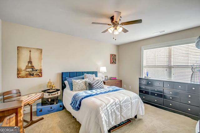 201 Country Lake Drive, Senoia, GA 30276