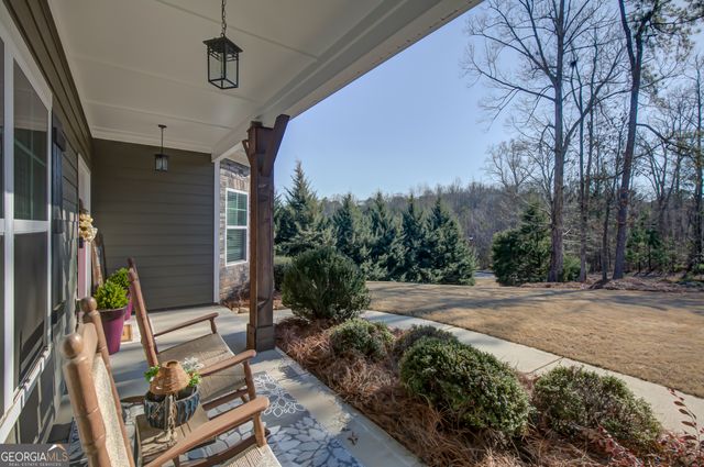 201 Country Lake Drive, Senoia, GA 30276