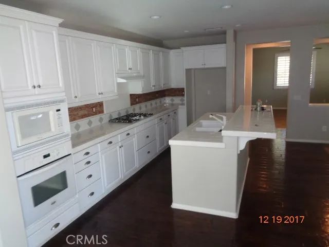 29137 Lighthouse, Menifee, CA 92585