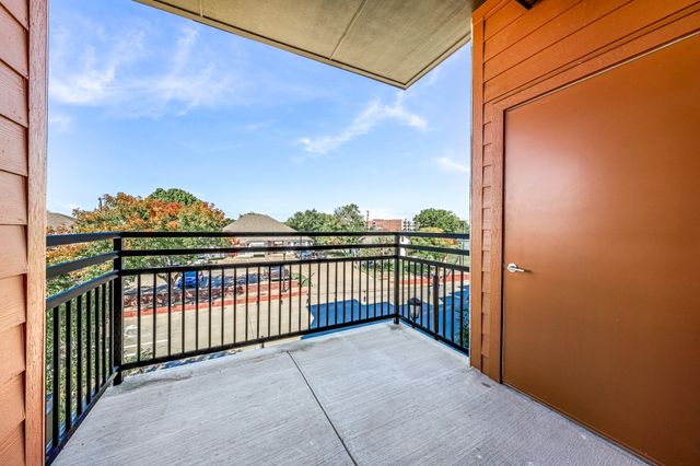 3522 Main Street 212, Rowlett, TX 75088