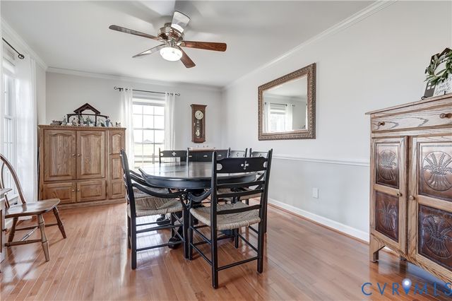 2426 Howerton Rd, Dunnsville, VA 22454