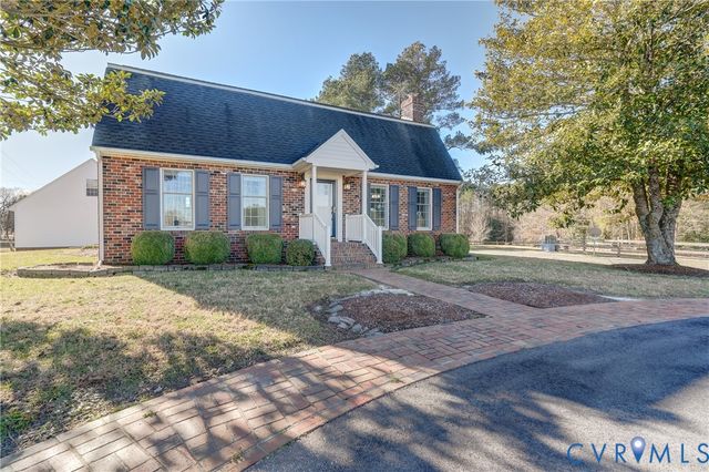 2426 Howerton Rd, Dunnsville, VA 22454