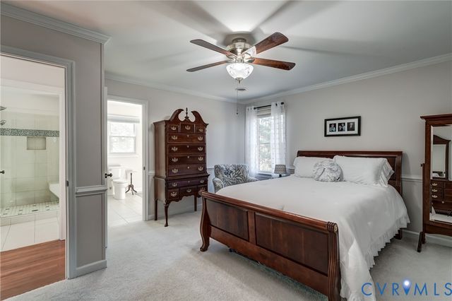 2426 Howerton Rd, Dunnsville, VA 22454