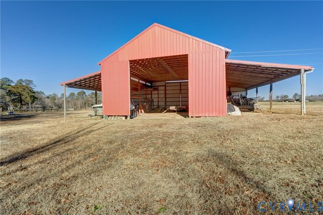2426 Howerton Rd, Dunnsville, VA 22454